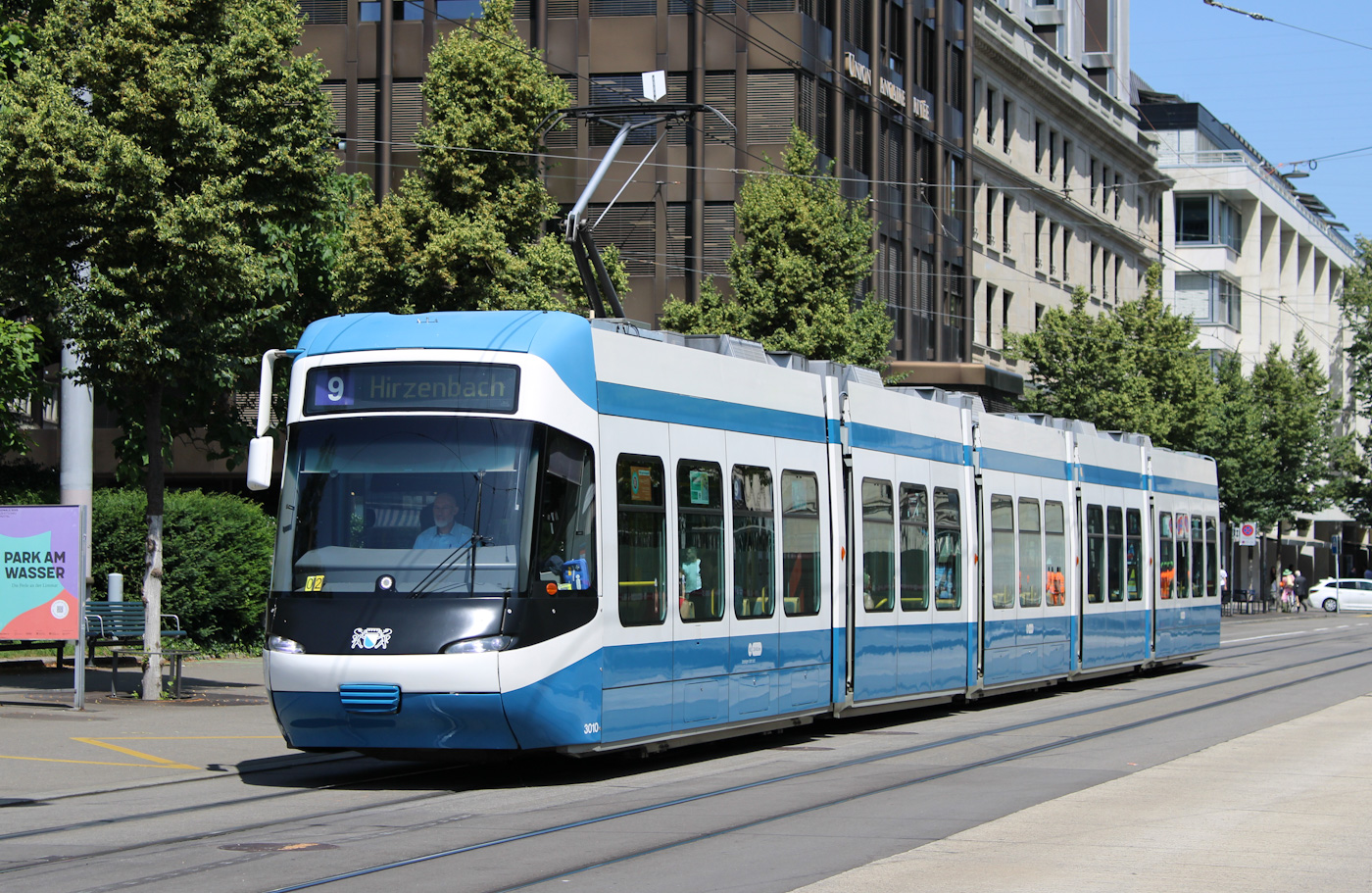 Цюрих, Bombardier Cobra № 3010