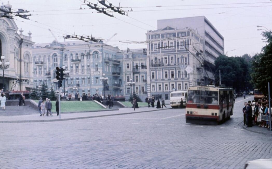 Киев, Škoda 14Tr02 № 134; Киев — Закрытые троллейбусные линии; Киев — Исторические фотографии