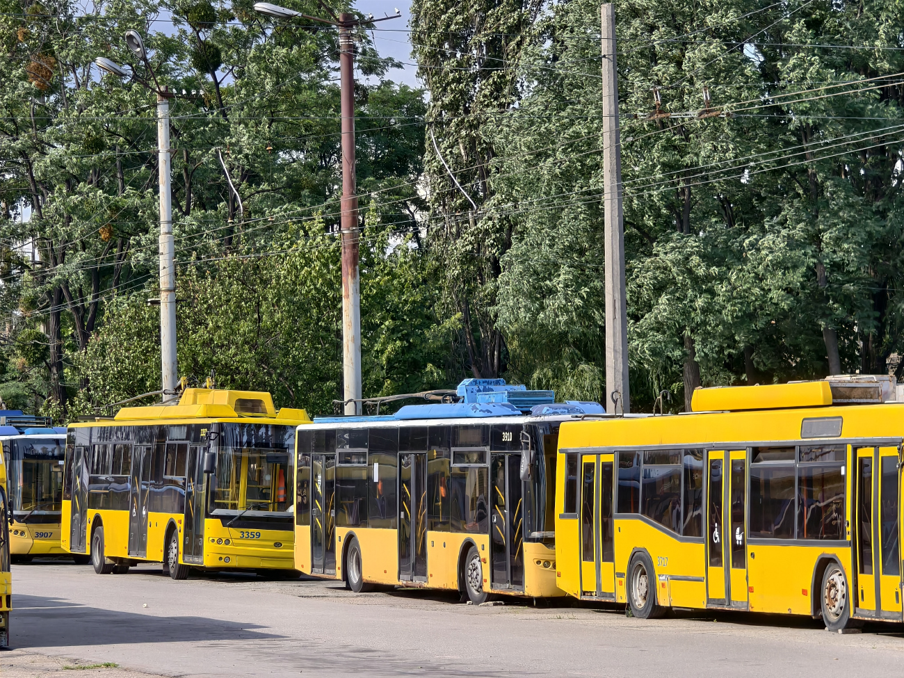 Киев — Троллейбусные депо: 3 Киев — Троллейбусные депо: 3