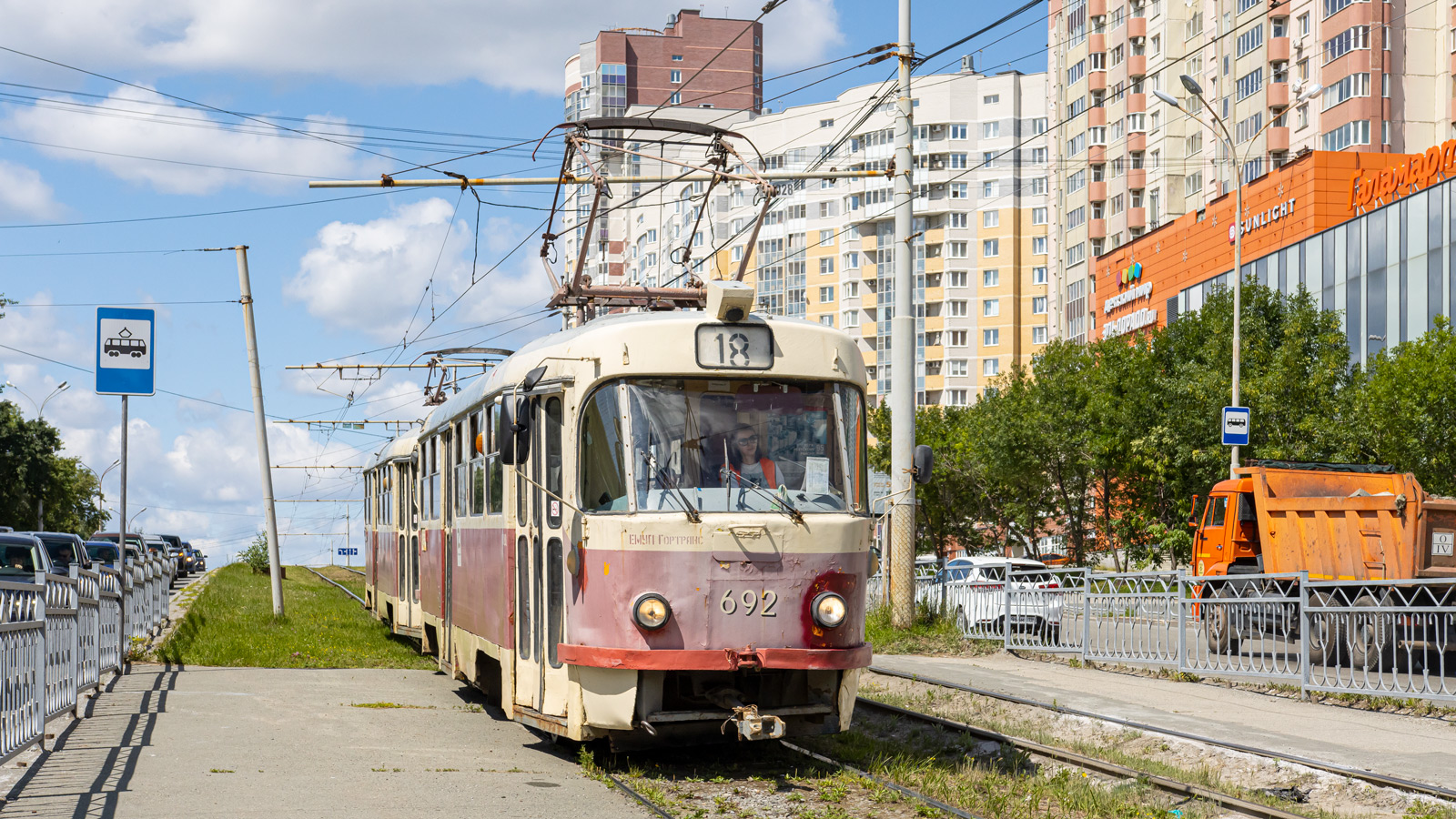 Jekaterinburg, Tatra T3SU Nr. 692