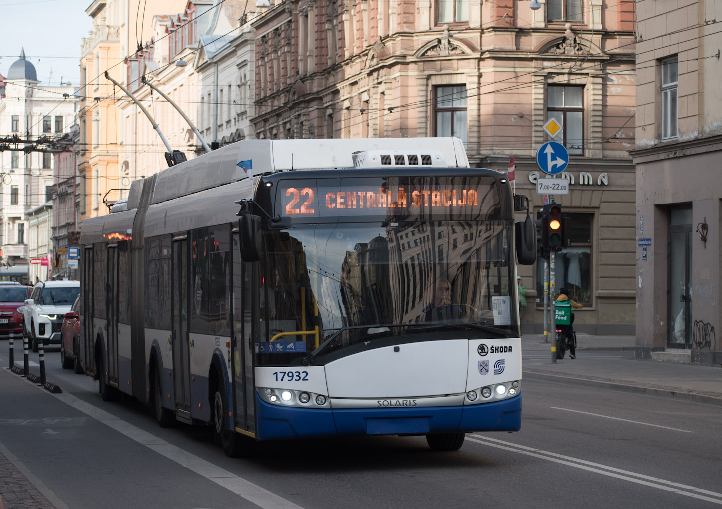 Рига, Škoda 27Tr Solaris III № 17932