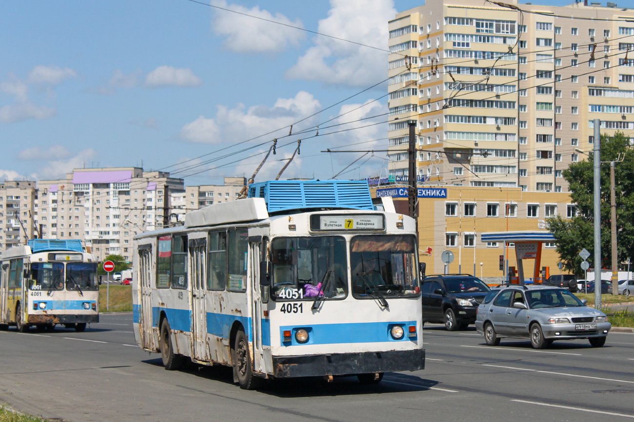Барнаул, ЗиУ-682 КВР БТРМ № 4051 Барнаул, ЗиУ-682 КВР БТРМ № 4051