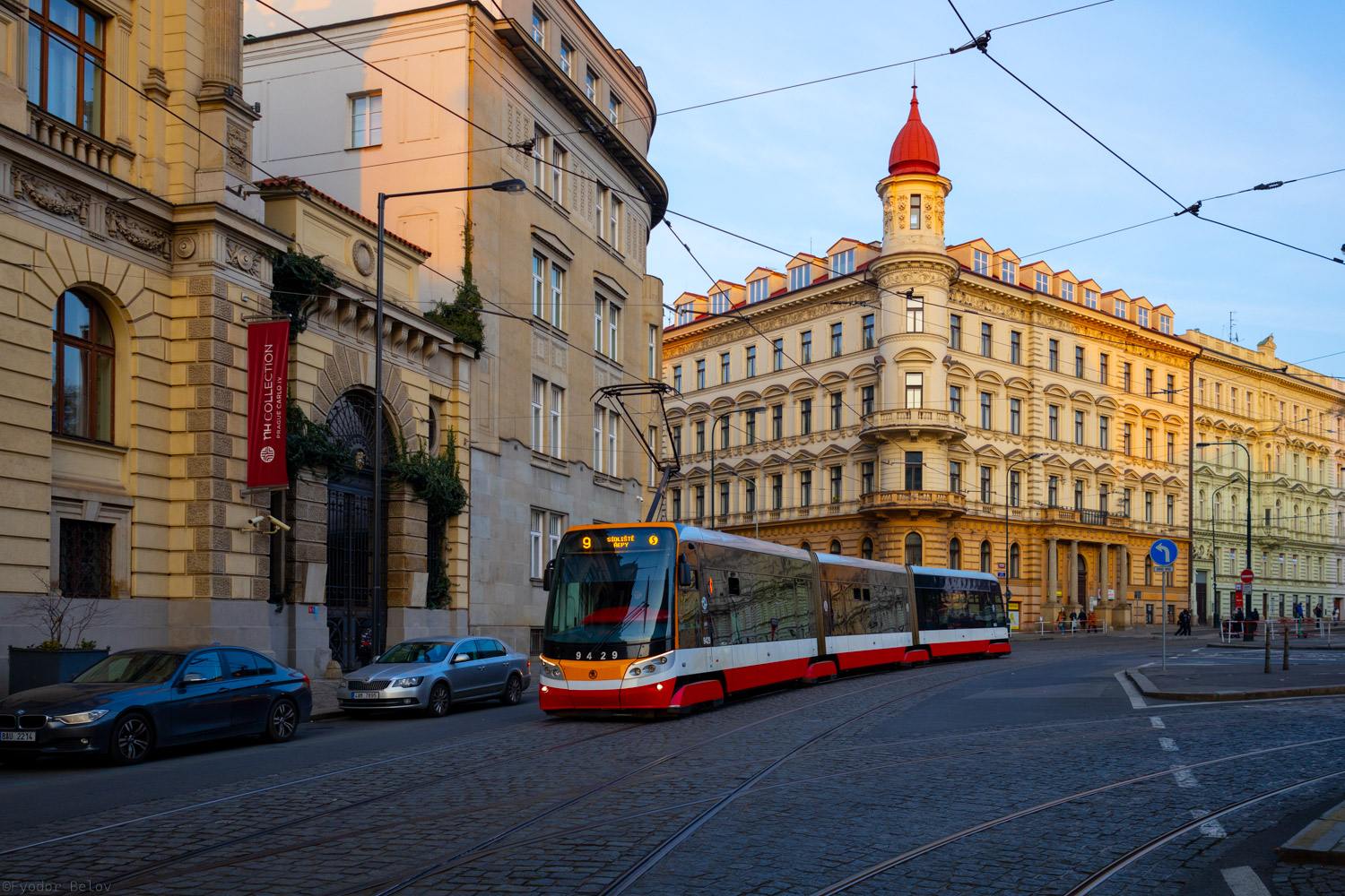 Прага, Škoda 15T7 ForCity Alfa Praha № 9429