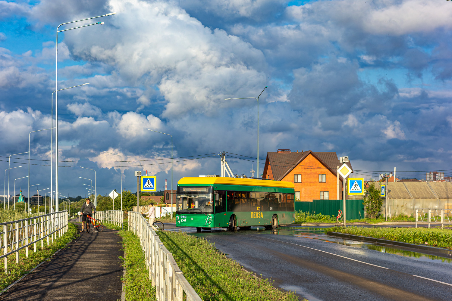 Пенза, УТТЗ-6241.01 «Горожанин» № 2344