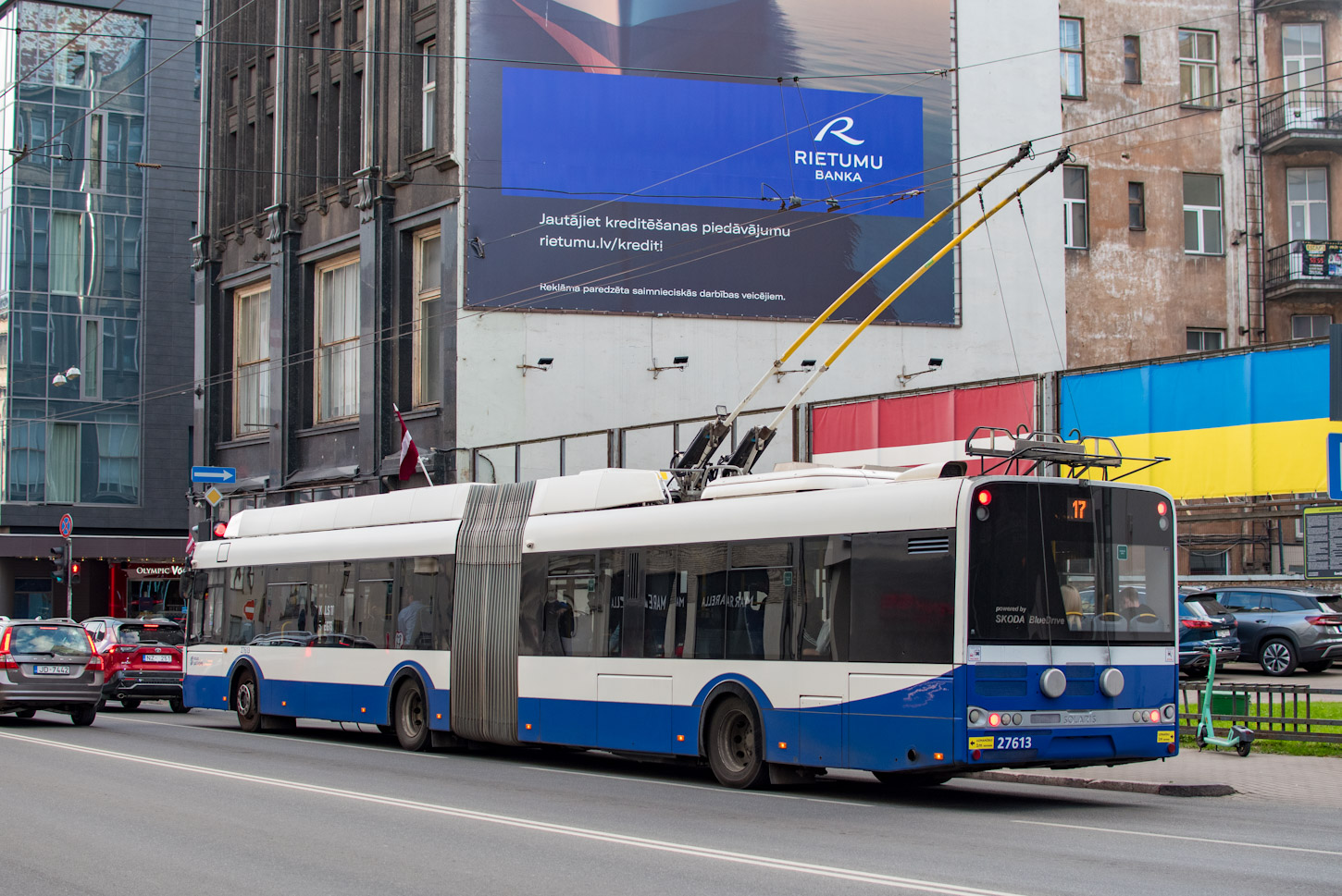 Рига, Škoda 27Tr Solaris III № 27613