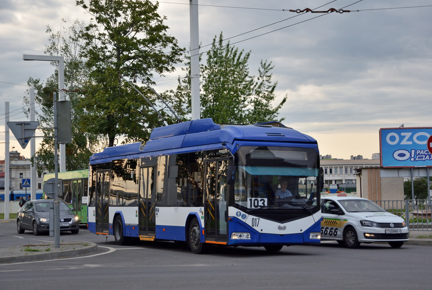 Брест, БКМ 321 № 017