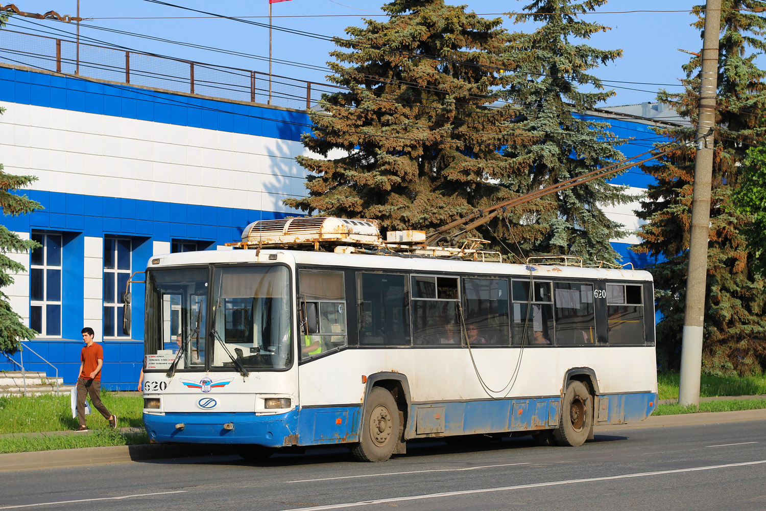 Киров, БТЗ-52768Р № 620