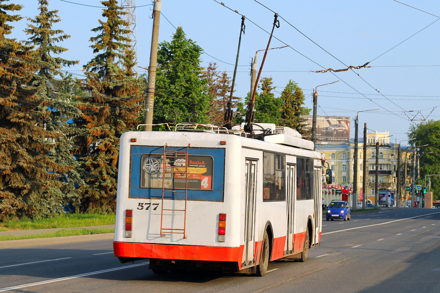 Киров, БТЗ-52764Р № 577