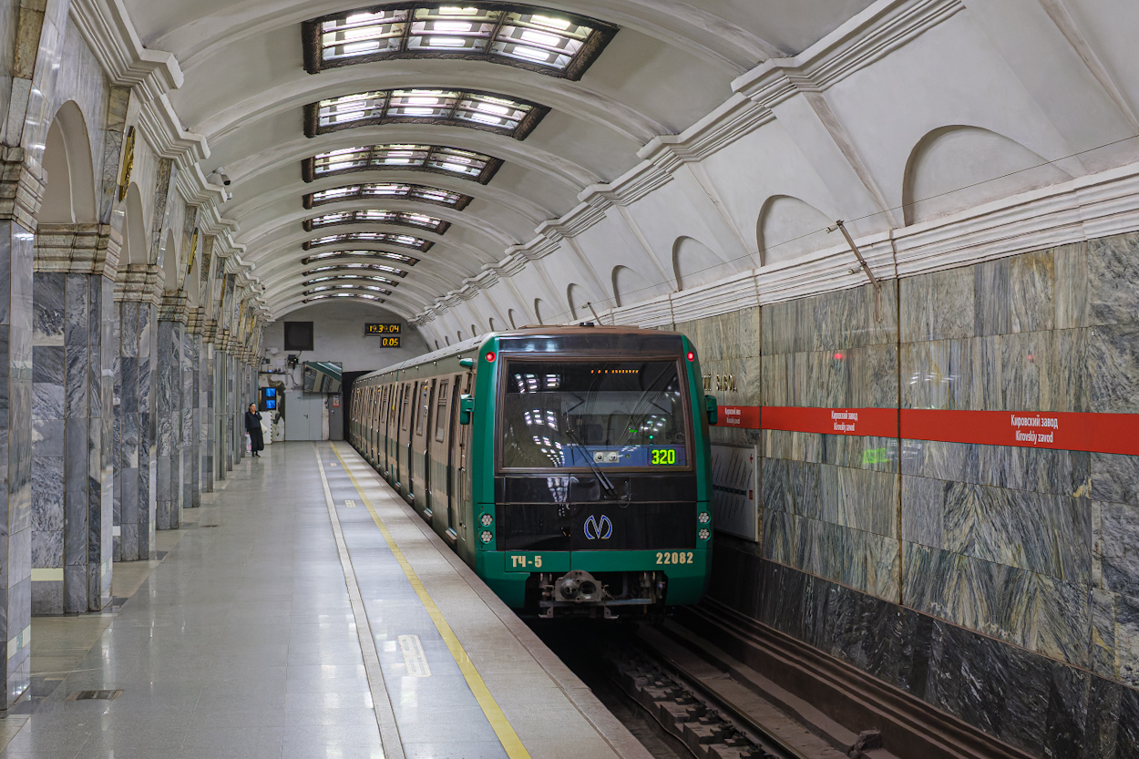 Petrohrad, 81-722.3 č. 22082