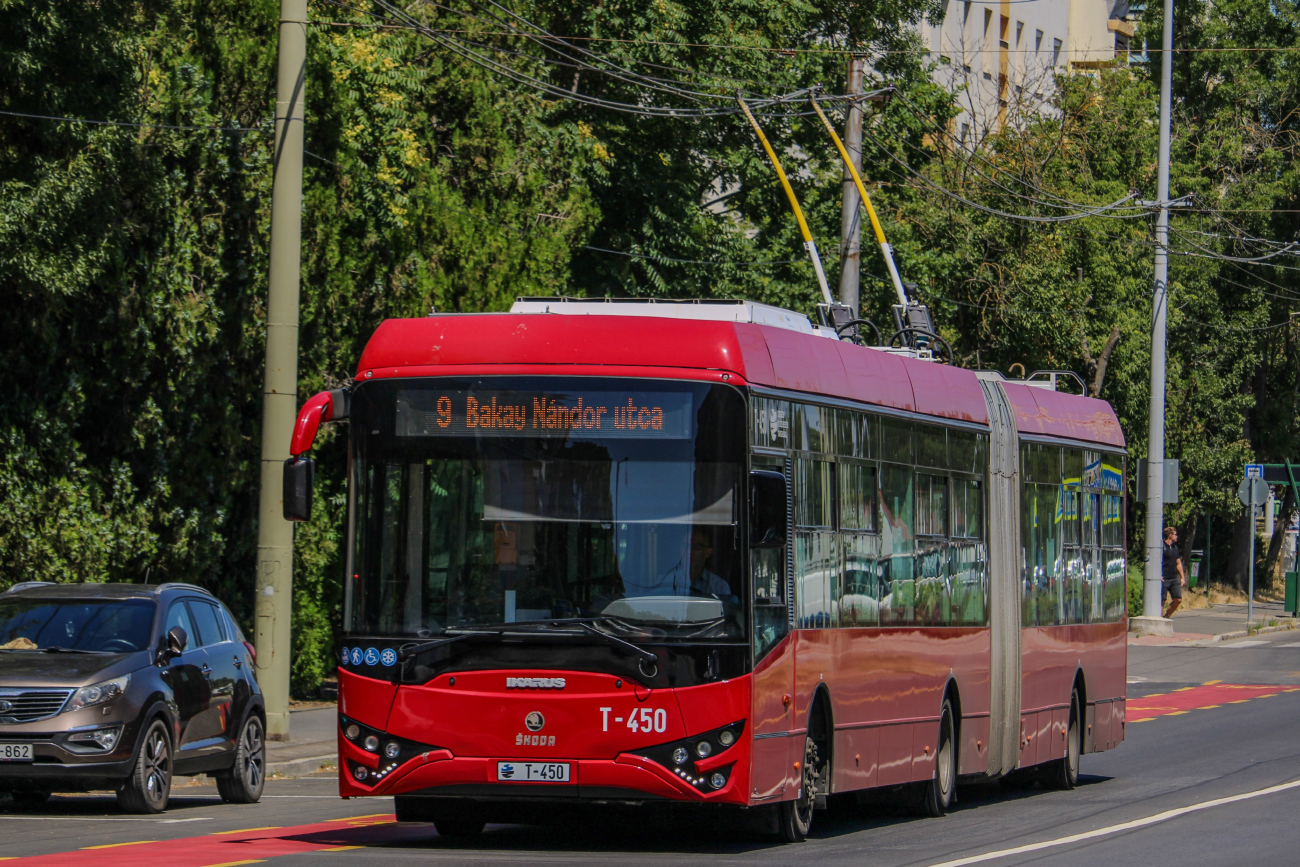 Сегед, Ikarus-Škoda Tr187.2 № T-450