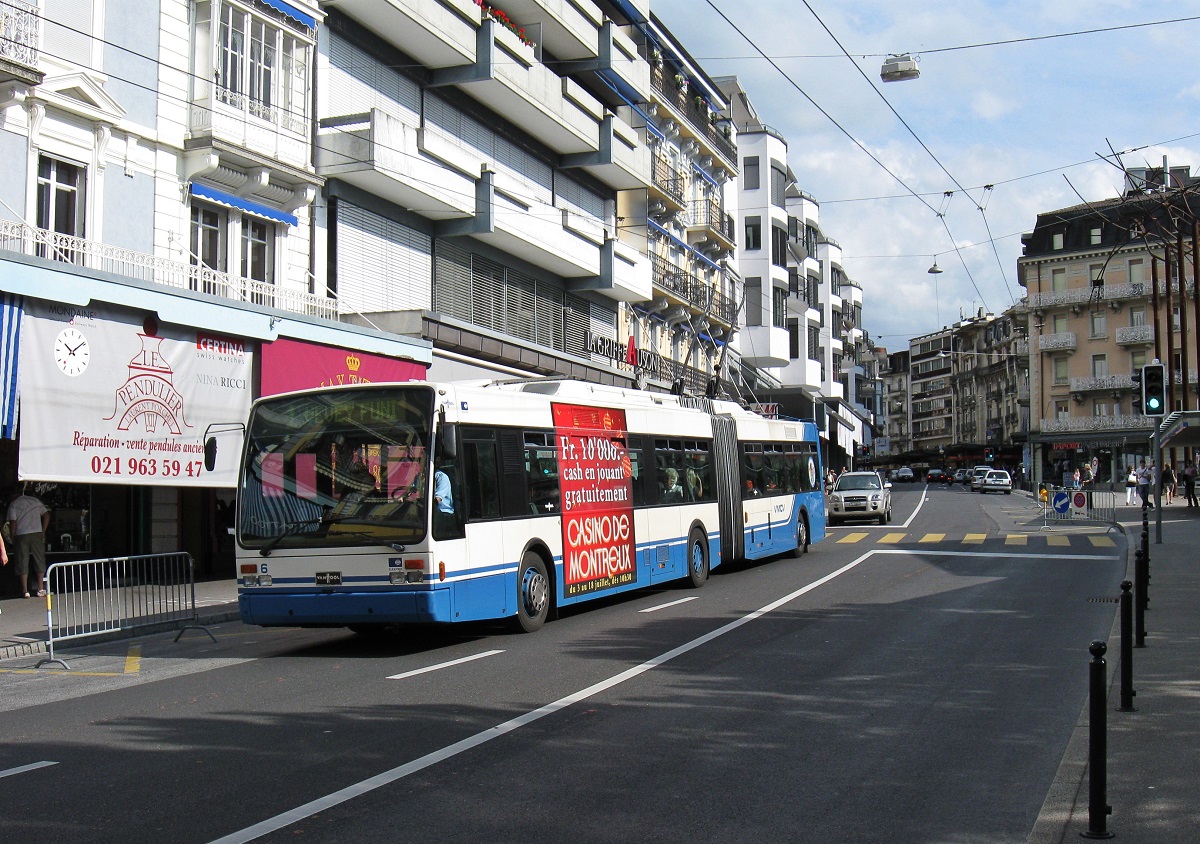Вёве — Монтрё — Блоне, Van Hool AG 300T № 6