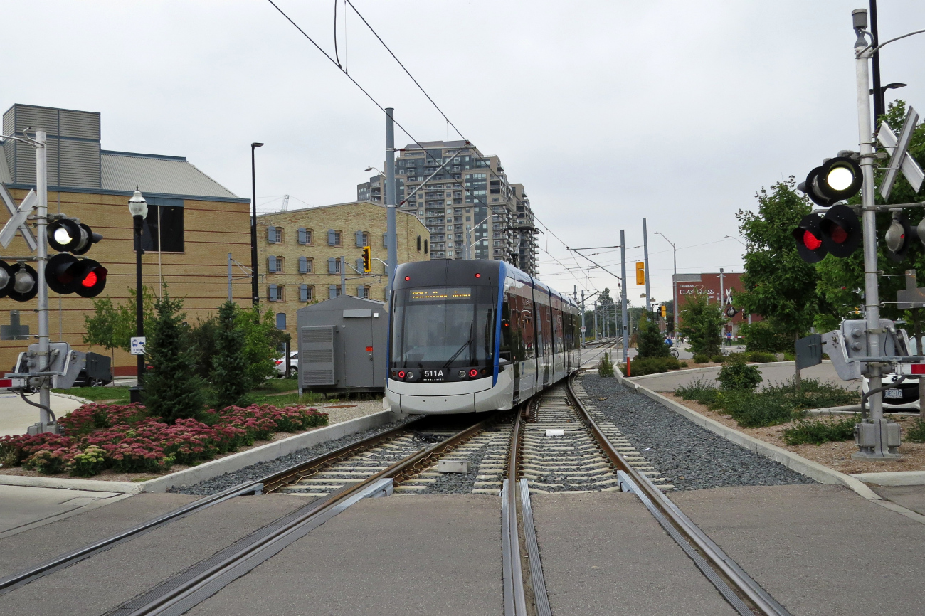 Уотерлу - Китченер, Bombardier Flexity Freedom № 511; Уотерлу - Китченер — Трамвайные линии и инфраструктура