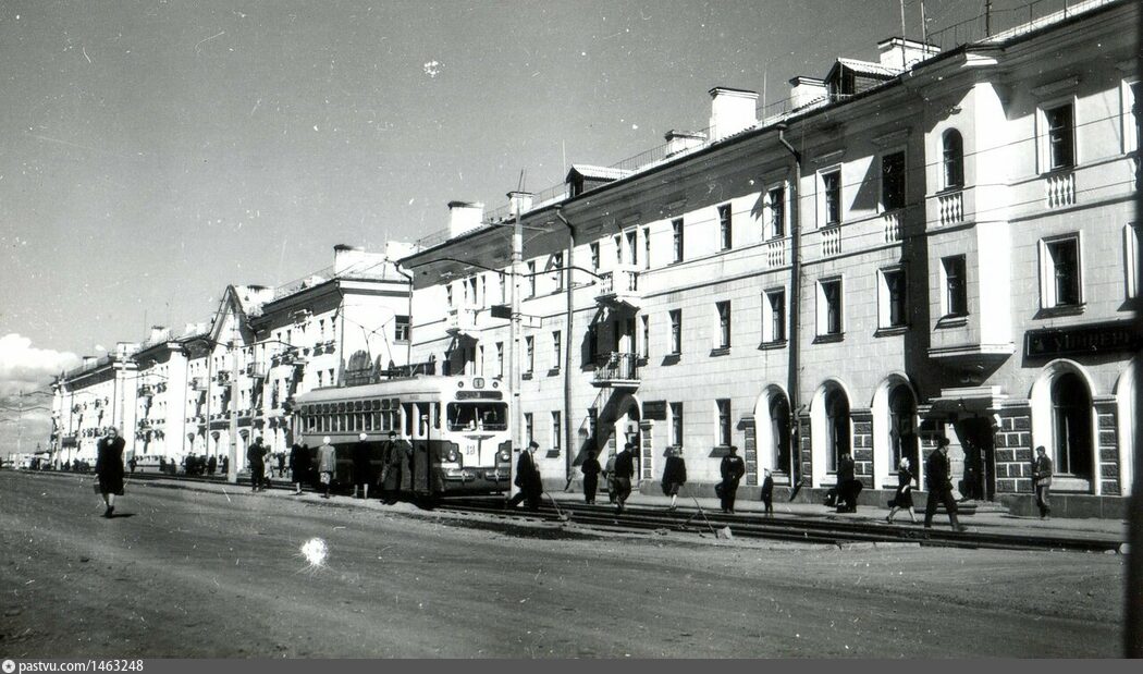Khabarovsk, MTV-82 Br. 18; Khabarovsk — Old photos Khabarovsk, MTV-82 Br. 18; Khabarovsk — Old photos