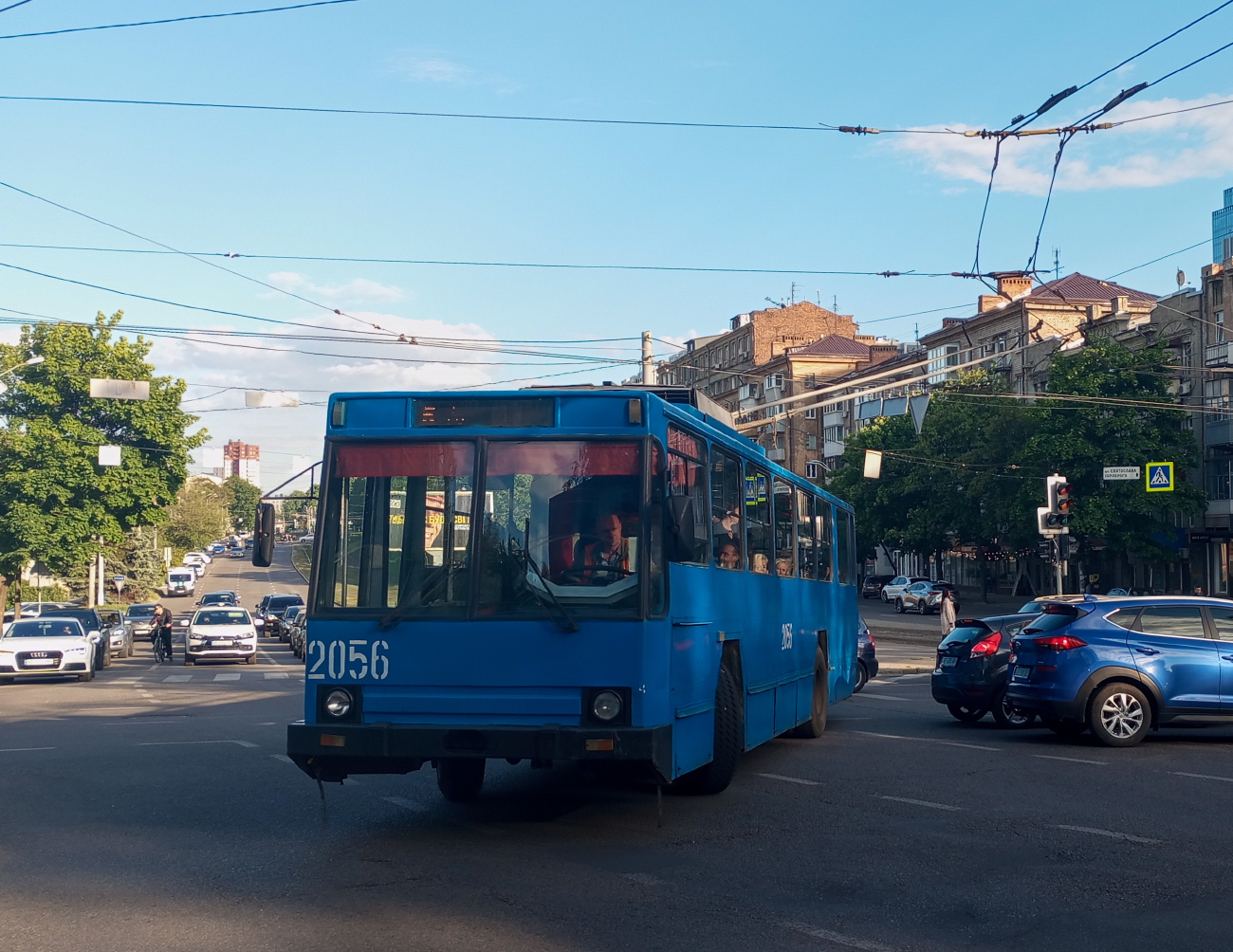 Dnipro, YMZ T1R (Т2P) № 2056