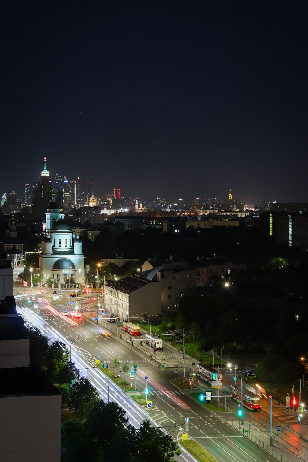Москва — Виды с высоты; Москва — День Московского транспорта — 2025 (ночные репетиции парада трамваев 05.07.2025 и 10.07.2025, парад и выставка трамваев 12.07.2025)