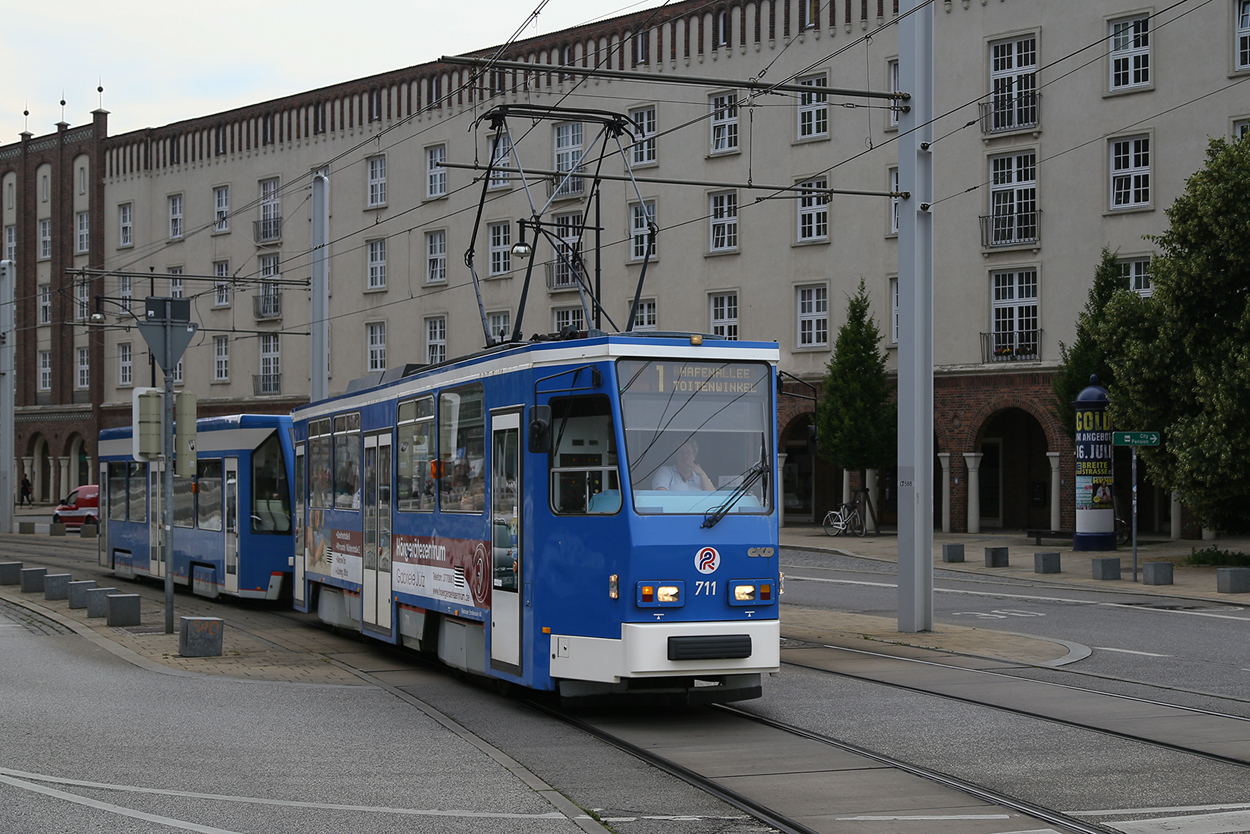 Росток, Tatra T6A2M № 711