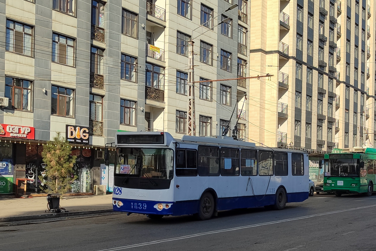 Ош, ЗиУ-682Г-016.05 № 028