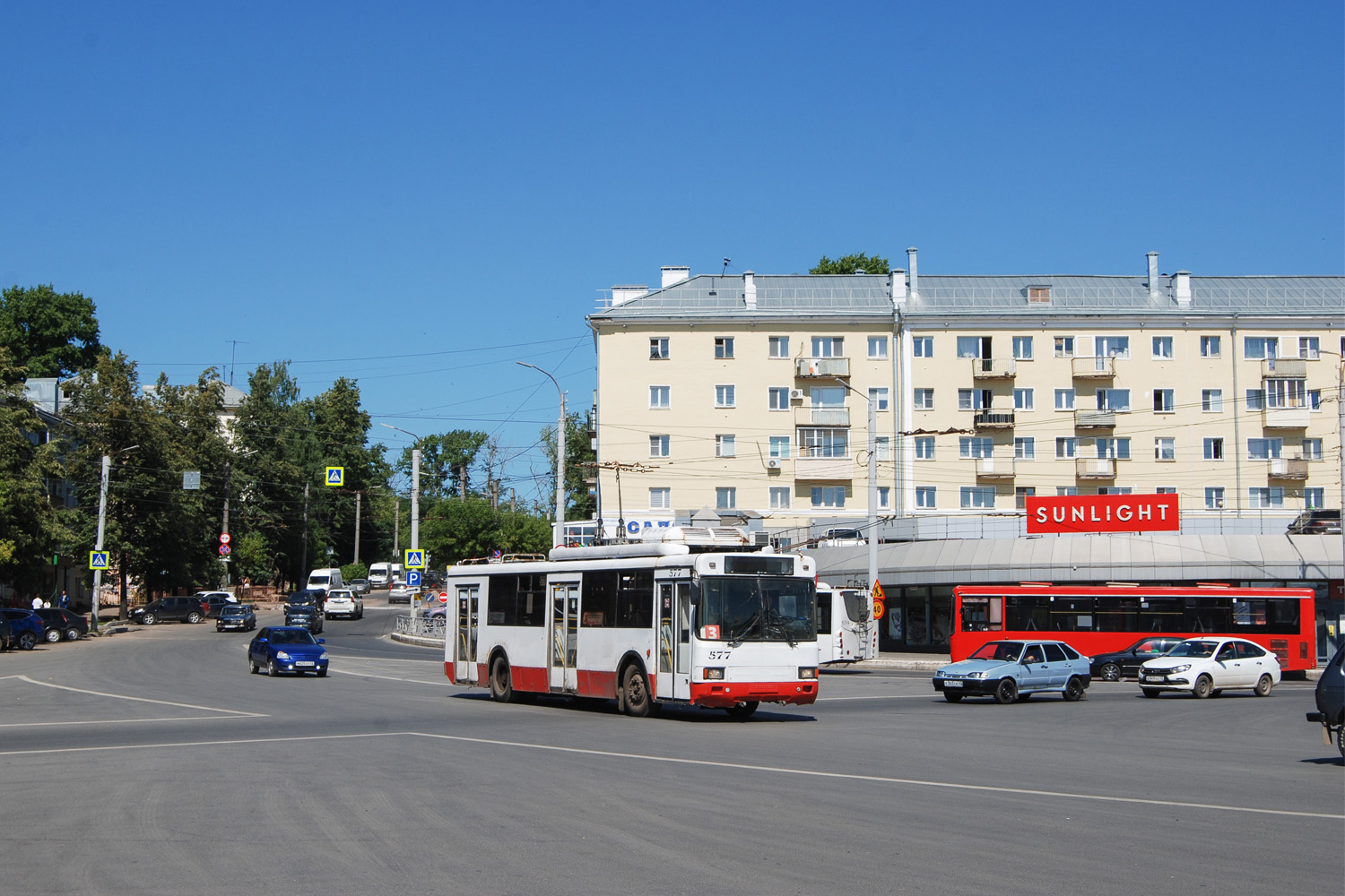Киров, БТЗ-52764Р № 577
