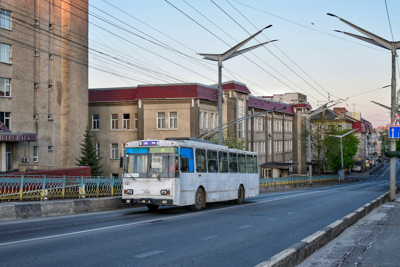 Тернополь, Škoda 14Tr10/6 № 141