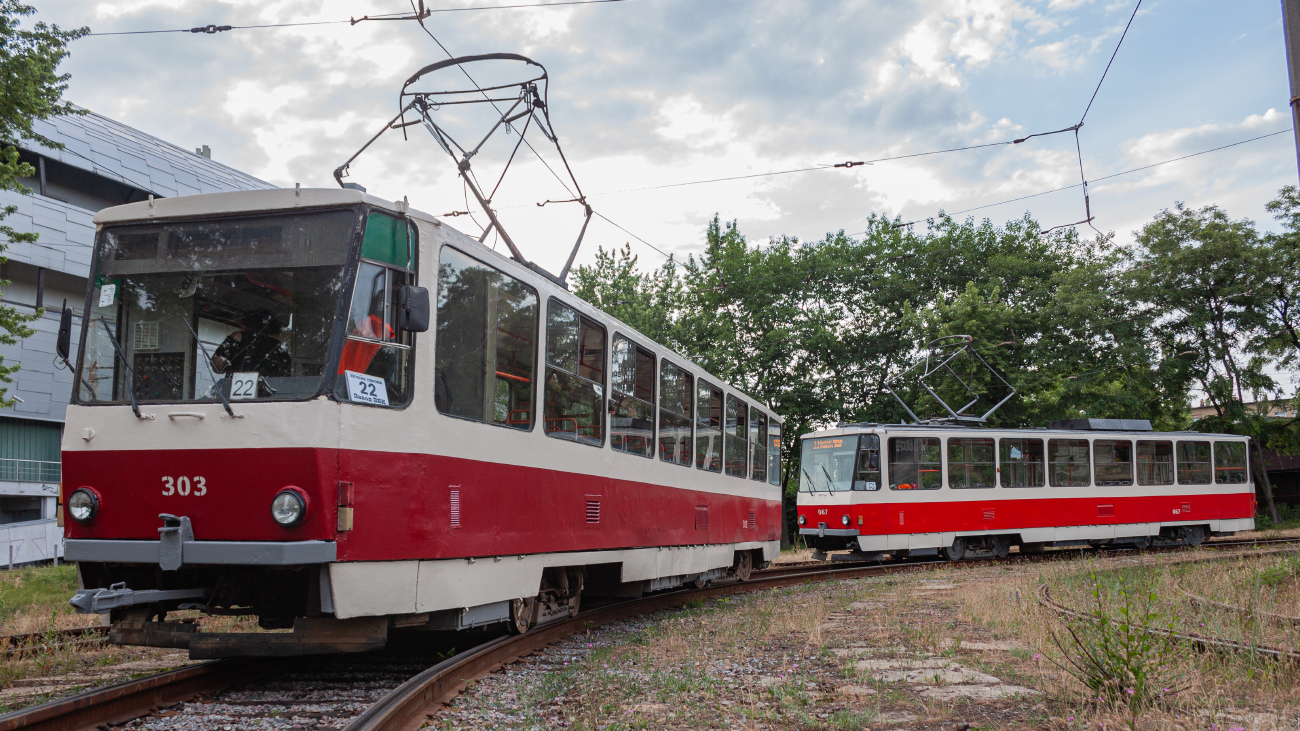 Киев, Tatra T6B5SU № 303; Киев, Tatra T6B5SU № 067