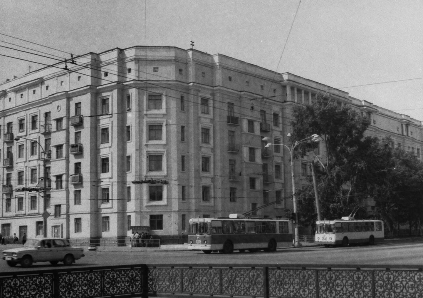 Chelyabinsk, ZiU-682V № 1009; Chelyabinsk, ZiU-682V № 2549; Chelyabinsk — Historical photos