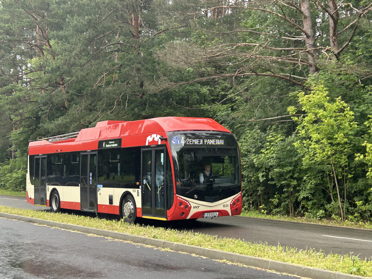 Vilna, Škoda 32Tr SOR # 1830