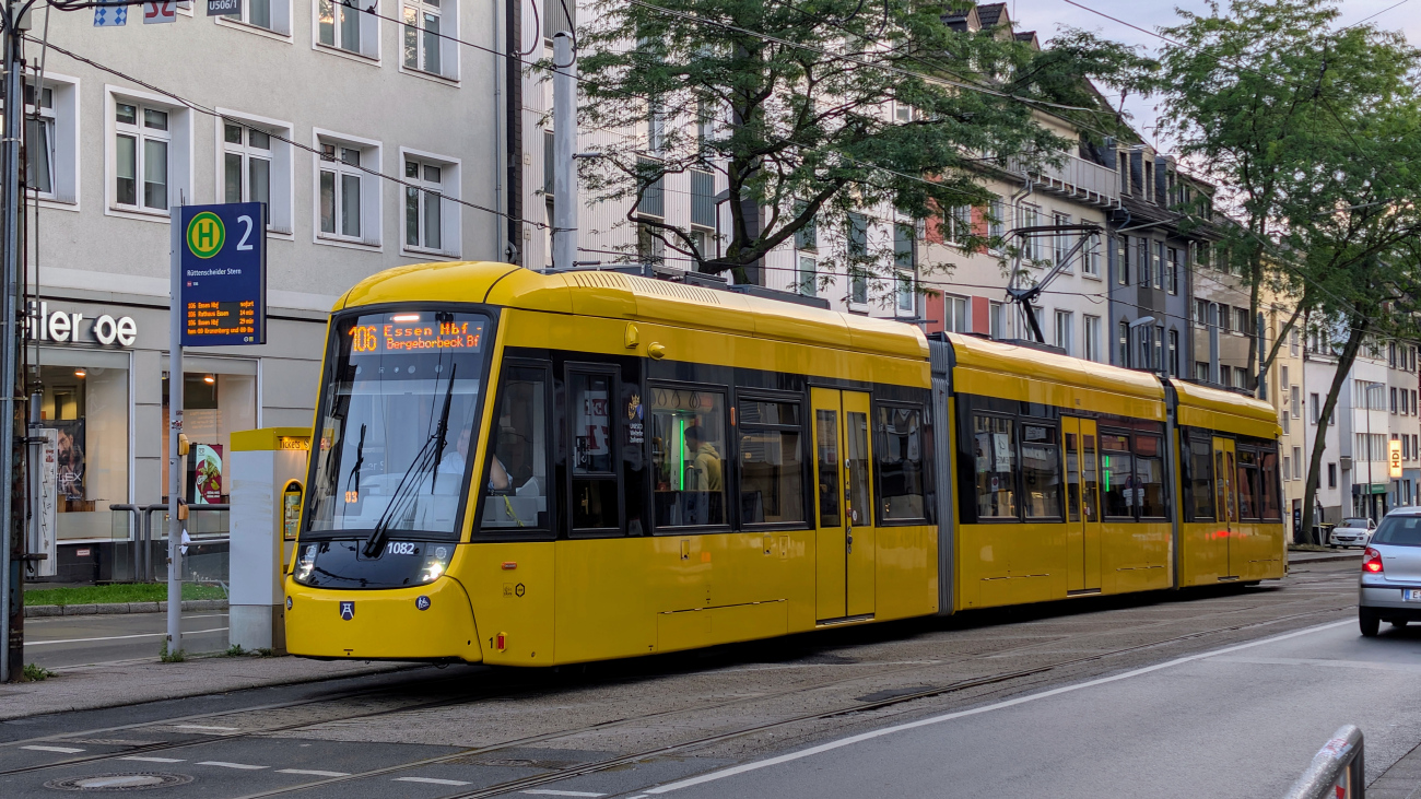Essen – Mülheim an der Ruhr, Bombardier M8D-NF4 № 1082