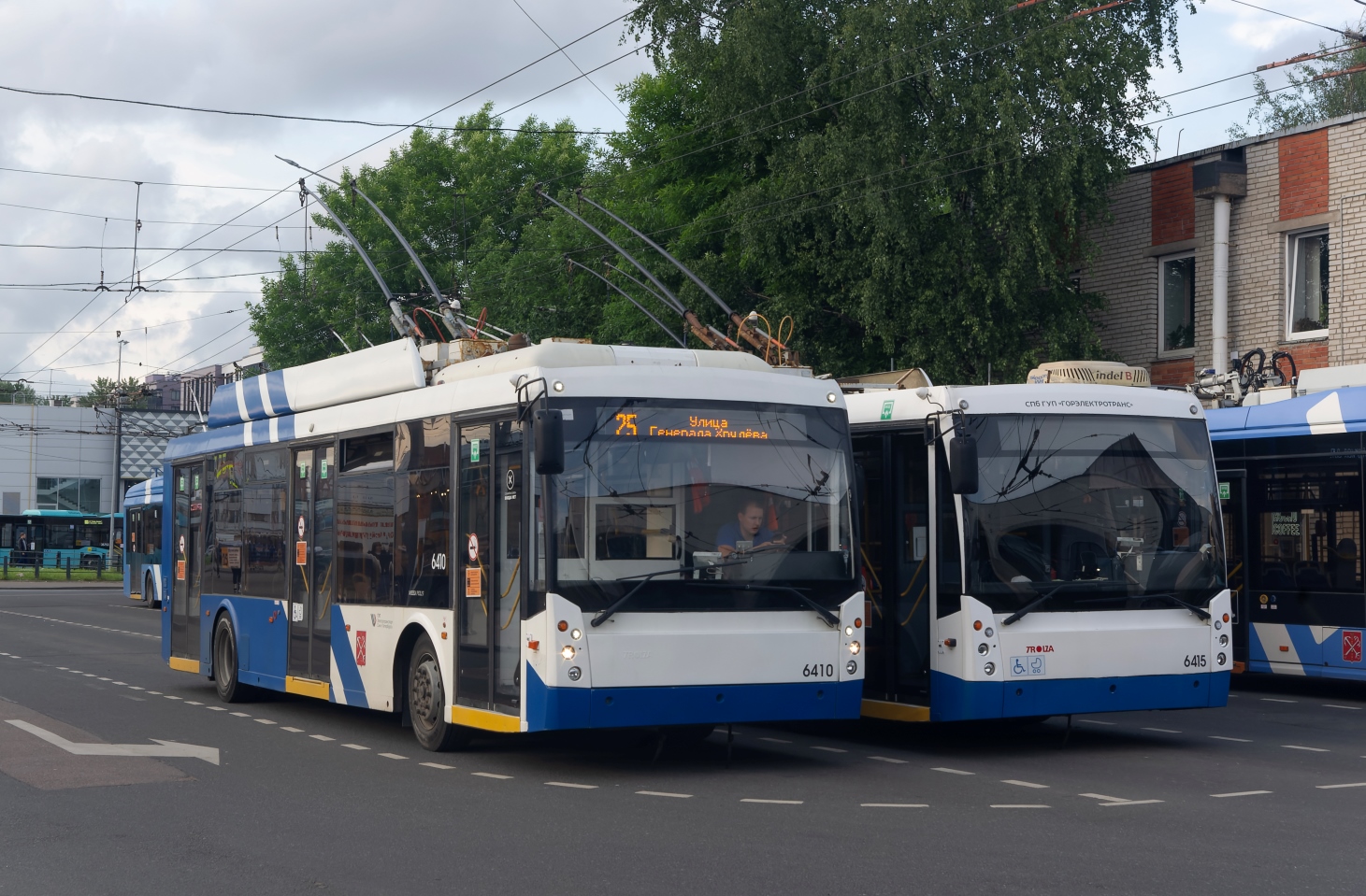 Saint-Pétersbourg, Trolza-5265.00 “Megapolis” N°. 6410