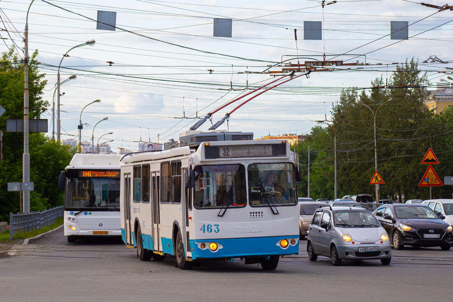 Екатеринбург, ЗиУ-682Г-016.02 № 463 Екатеринбург, ЗиУ-682Г-016.02 № 463