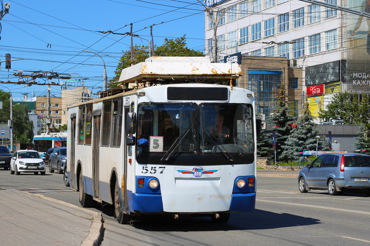 基洛夫, ZiU-682 GOH Ivanovo # 557