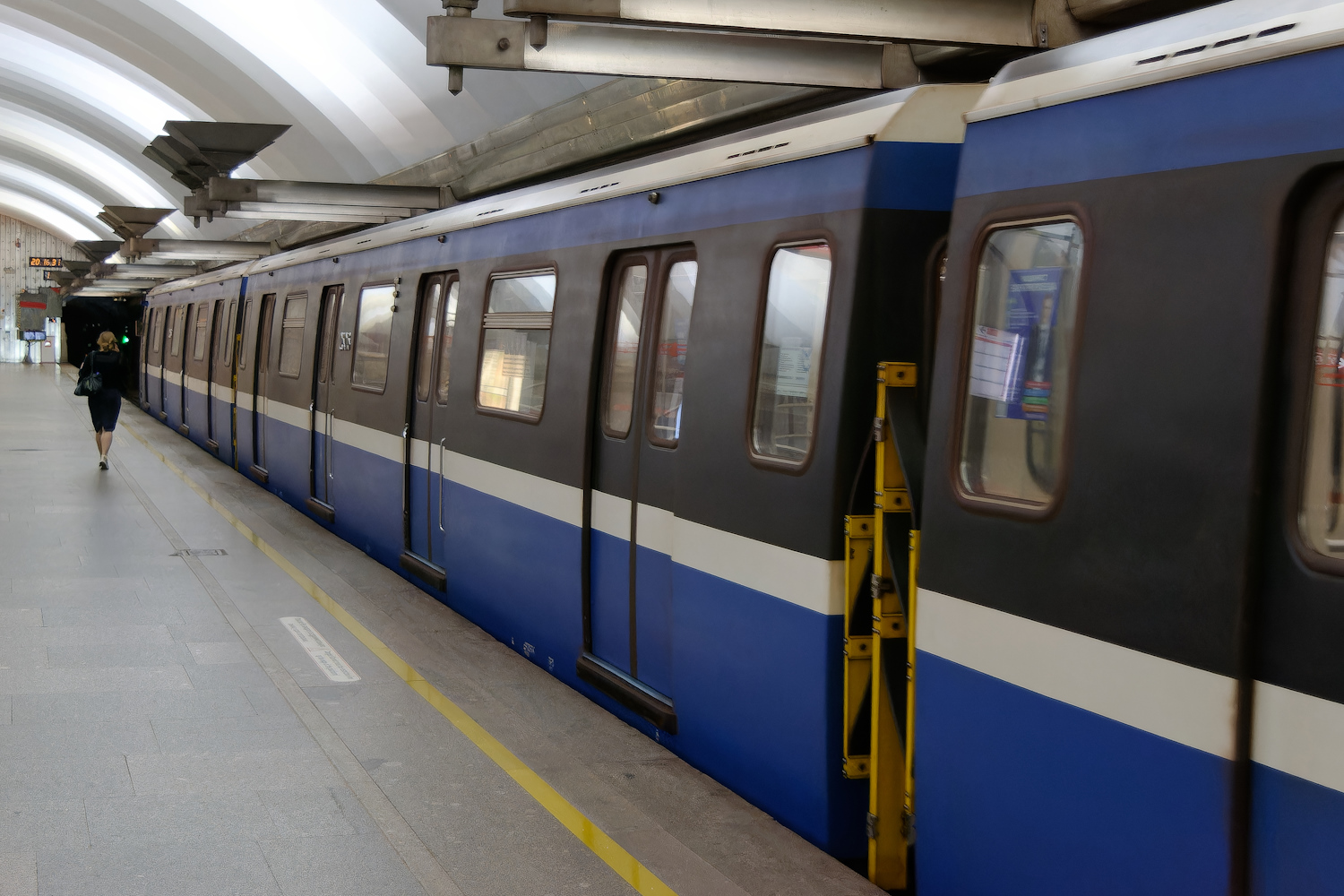 Санкт-Петербург, 81-723 «Юбилейный» № 23016