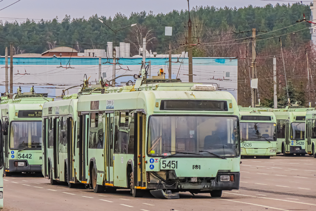 Минск, БКМ 321 № 5451