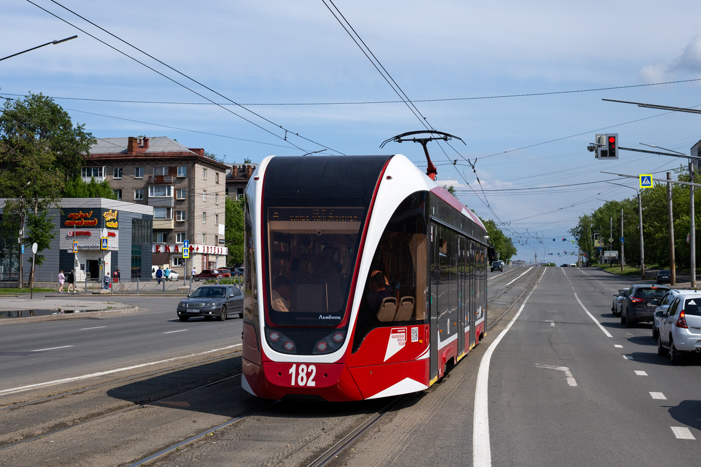 Tscherepowez, 71-911EM “Lvyonok” Nr. 182
