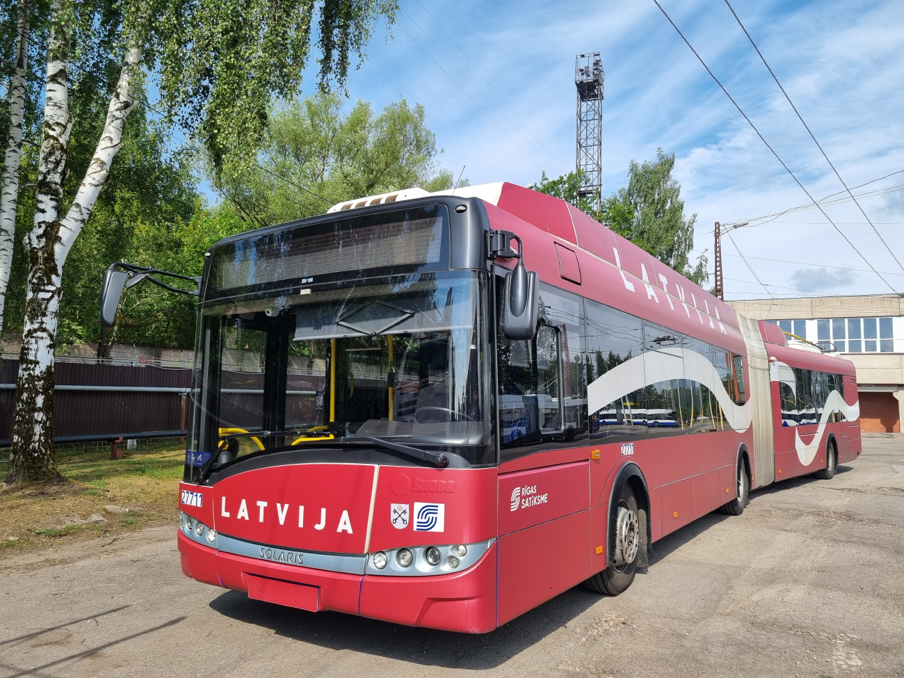 Рига, Škoda 27Tr Solaris III № 27711