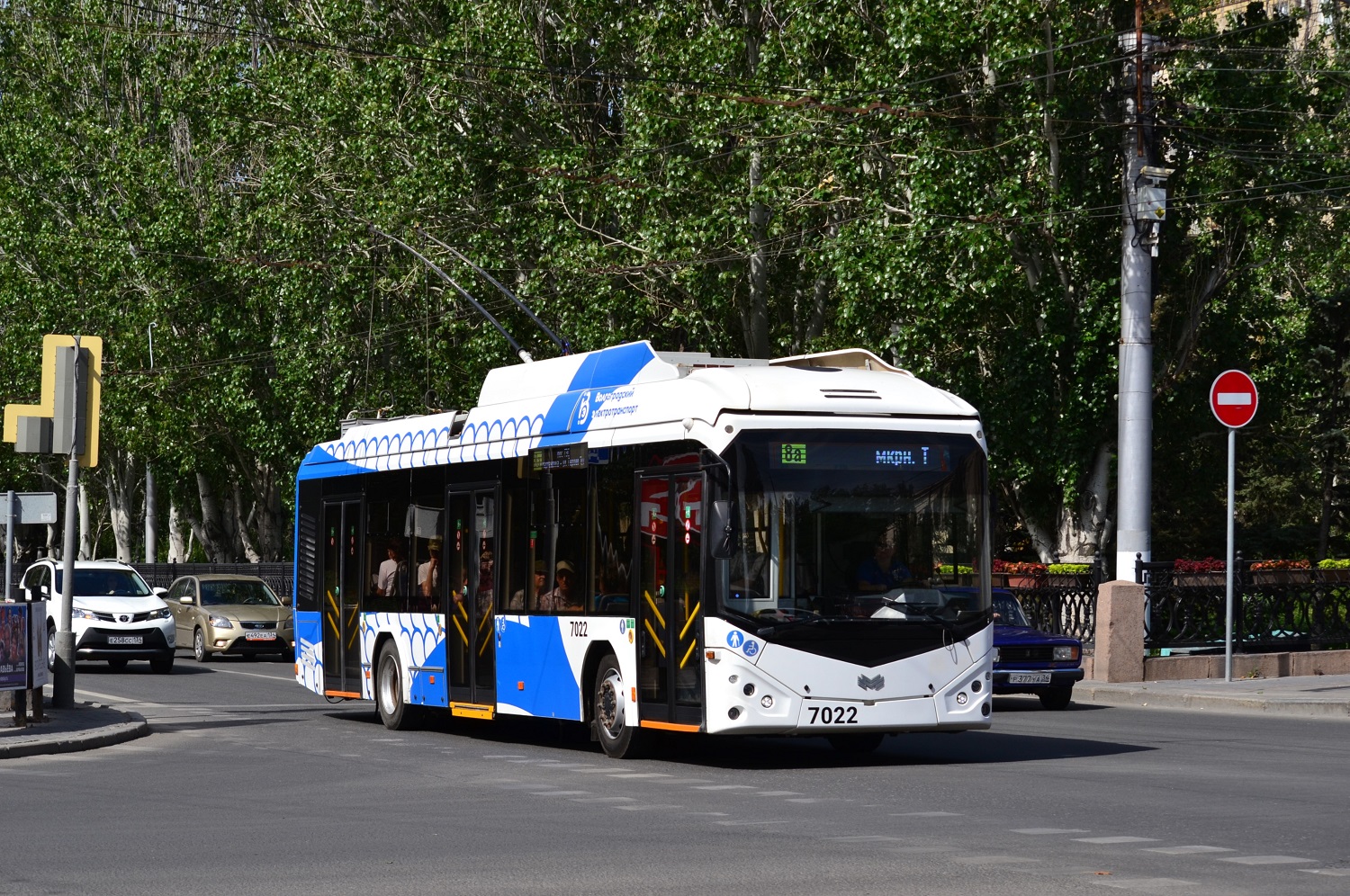 Волгоград, БКМ 32100D № 7022