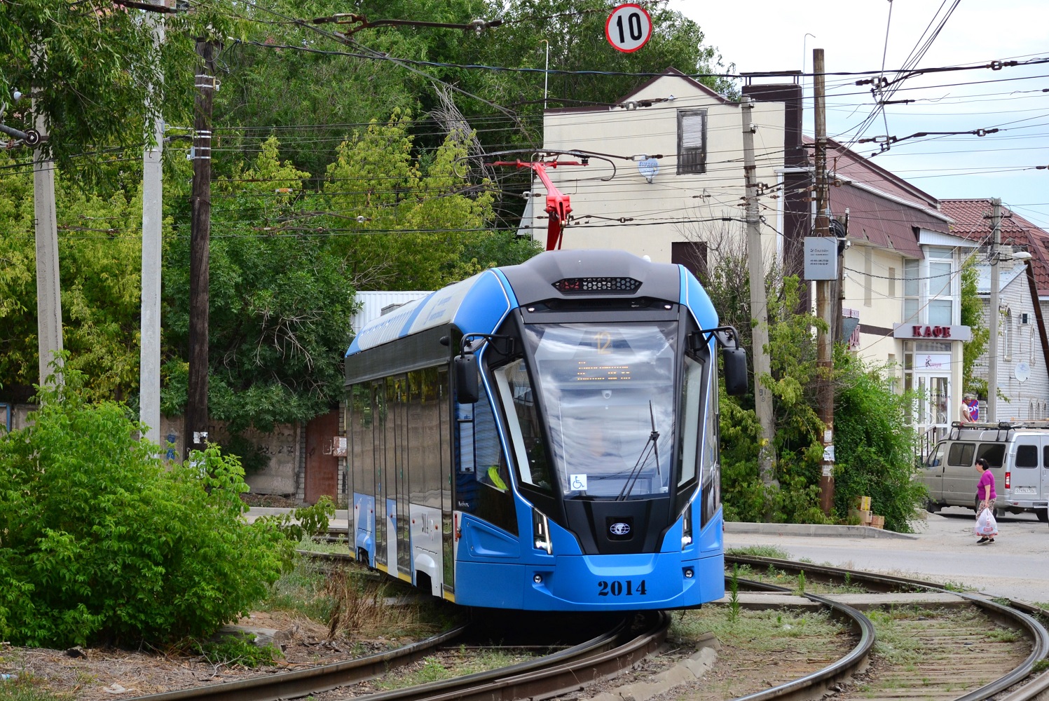 Волгоград, 71-911ЕМ «Львёнок» № 2014