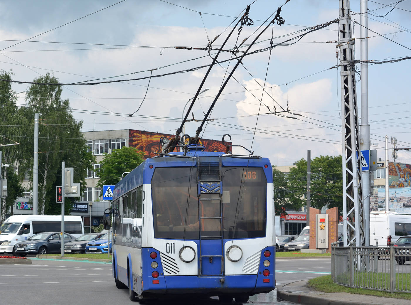 Брест, БКМ 321 № 011