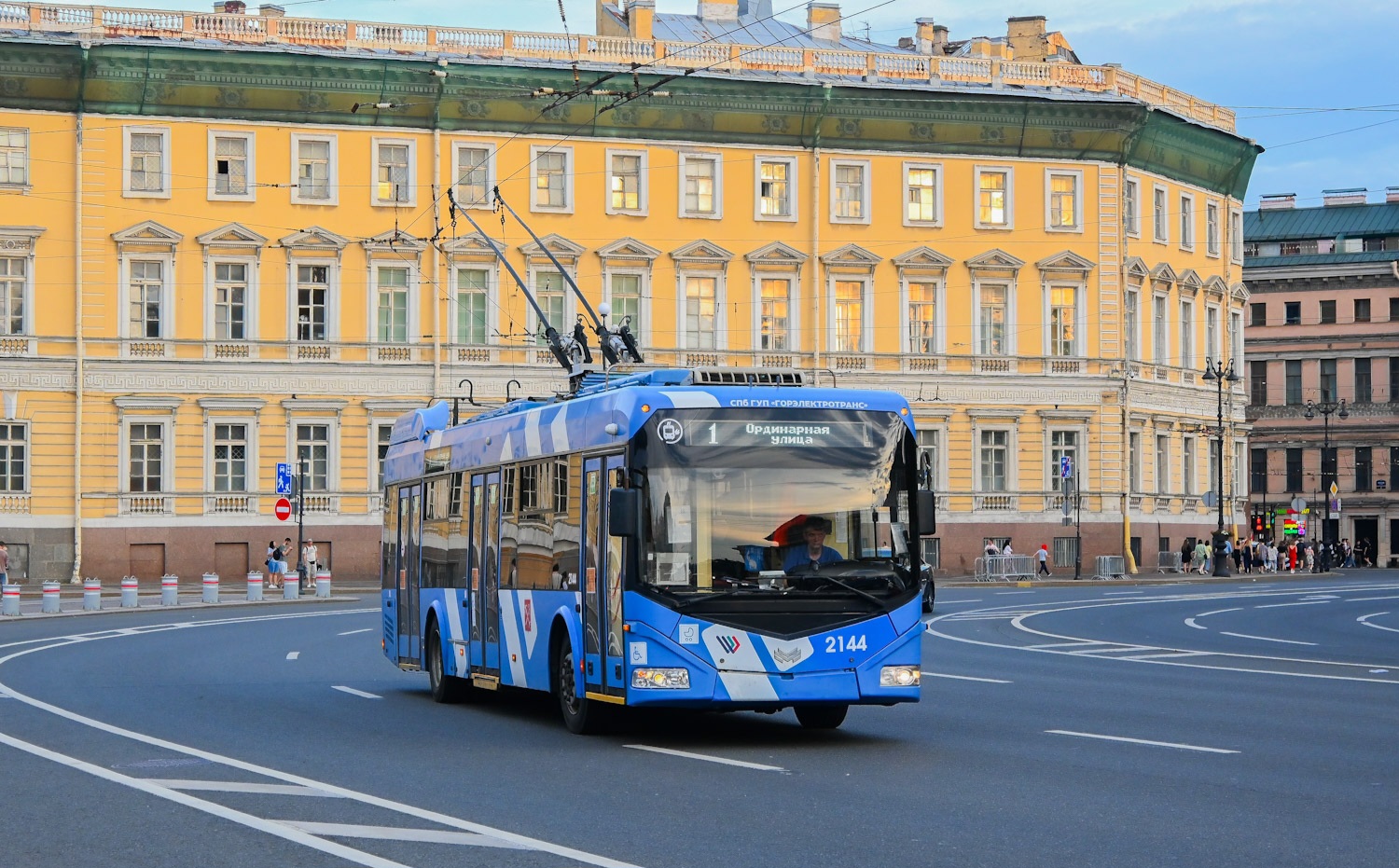 Санкт-Петербург, БКМ 32100D № 2144