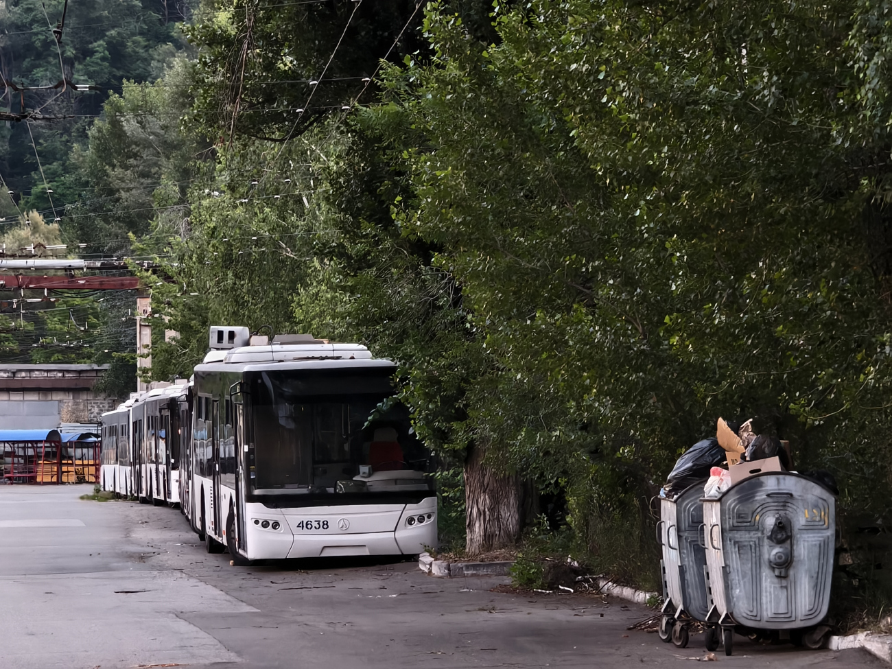 Киев, ЛАЗ E301D1 № 4638