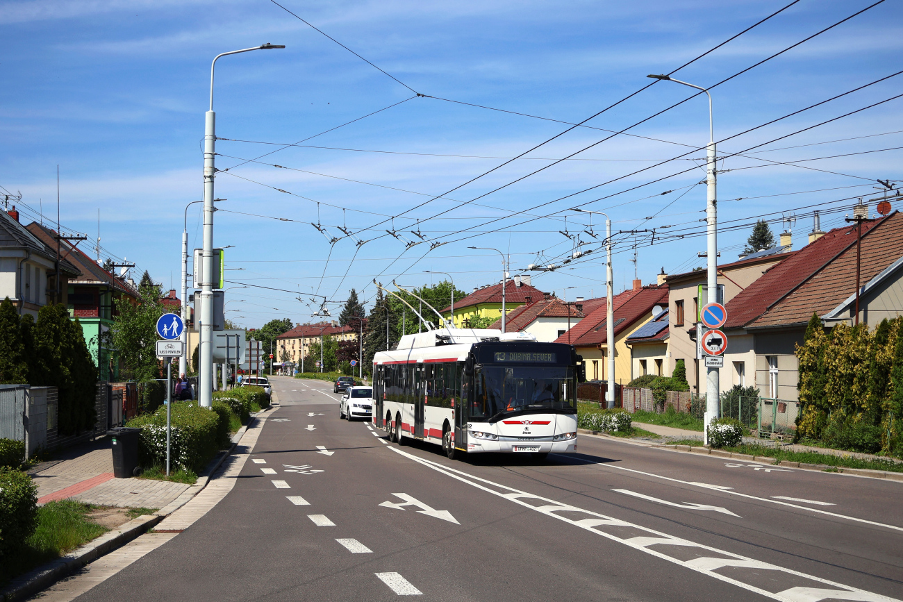 Пардубице, Škoda 28Tr Solaris III № 402