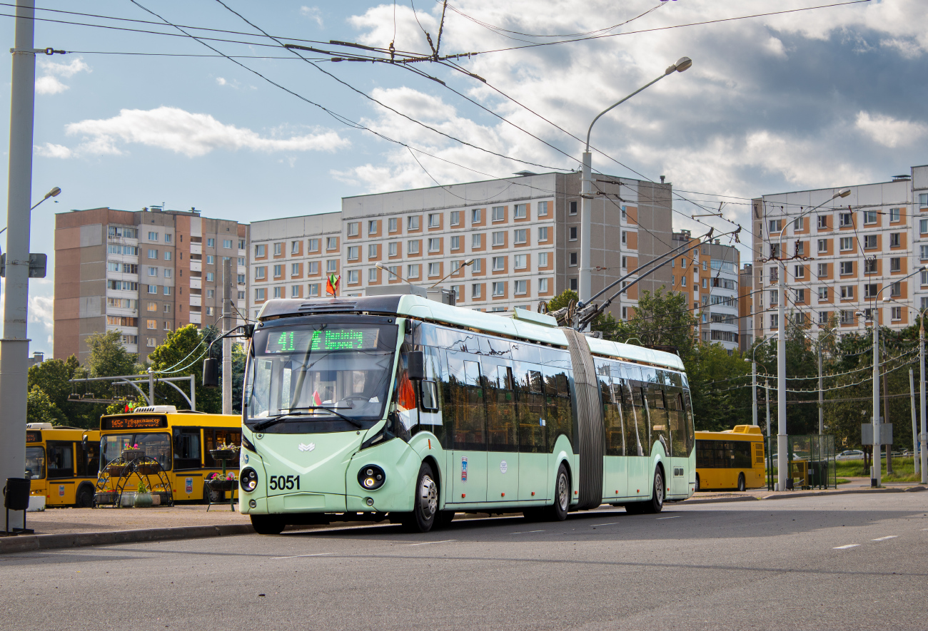 Минск, БКМ 43300D № 5051