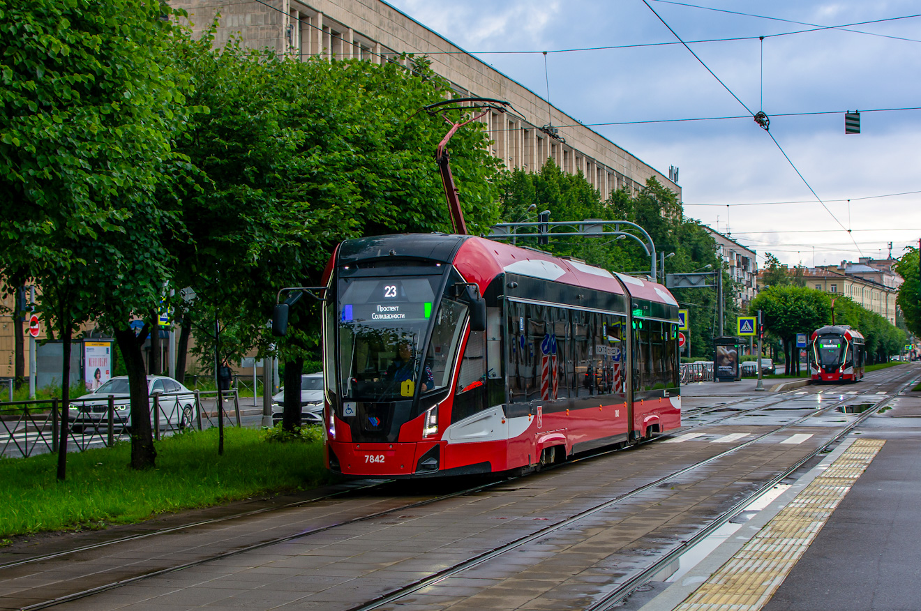 Санкт-Петербург, 71-923М «Богатырь-М» № 7842