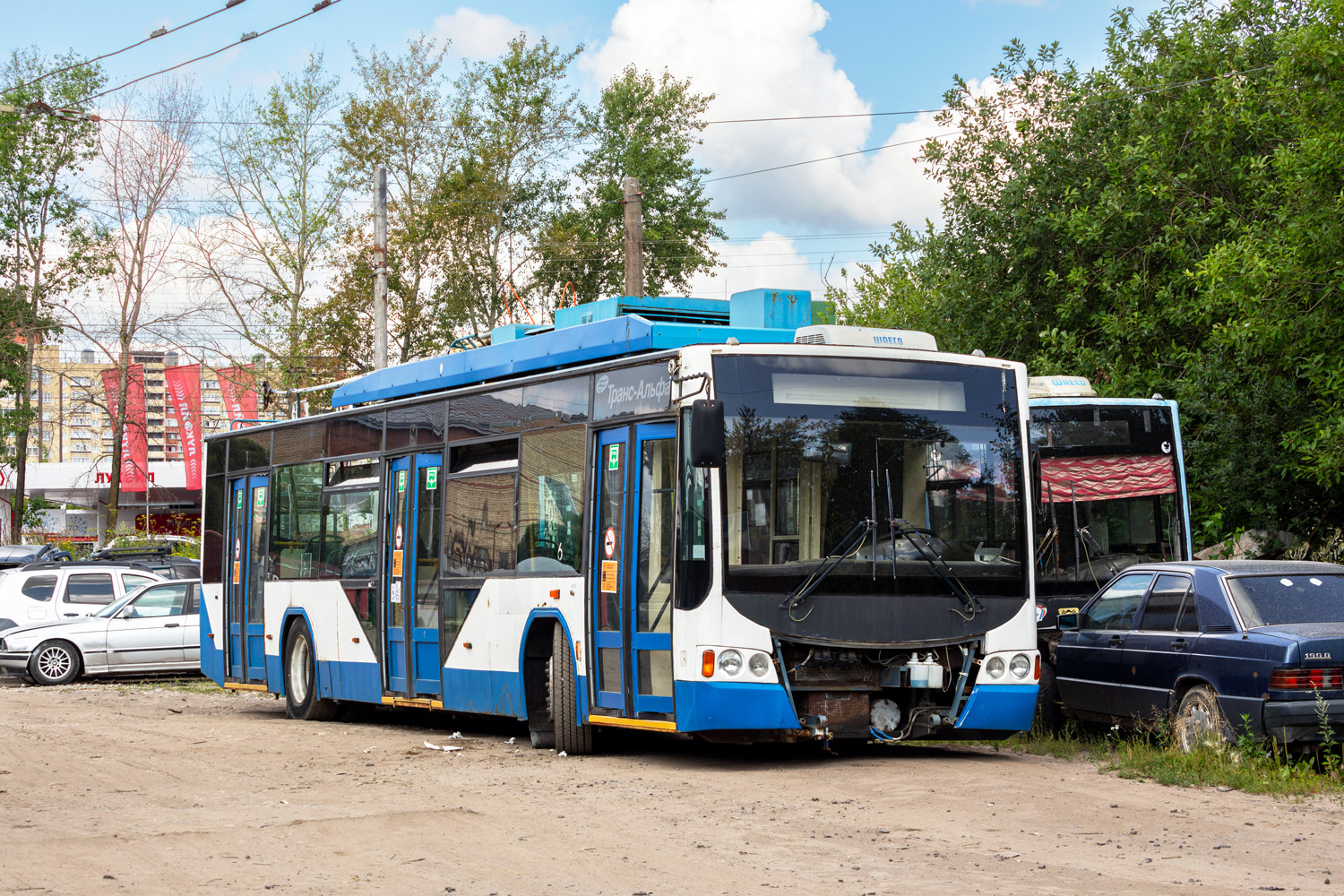 Vologda, VMZ-5298.01 “Avangard” Nr. 811