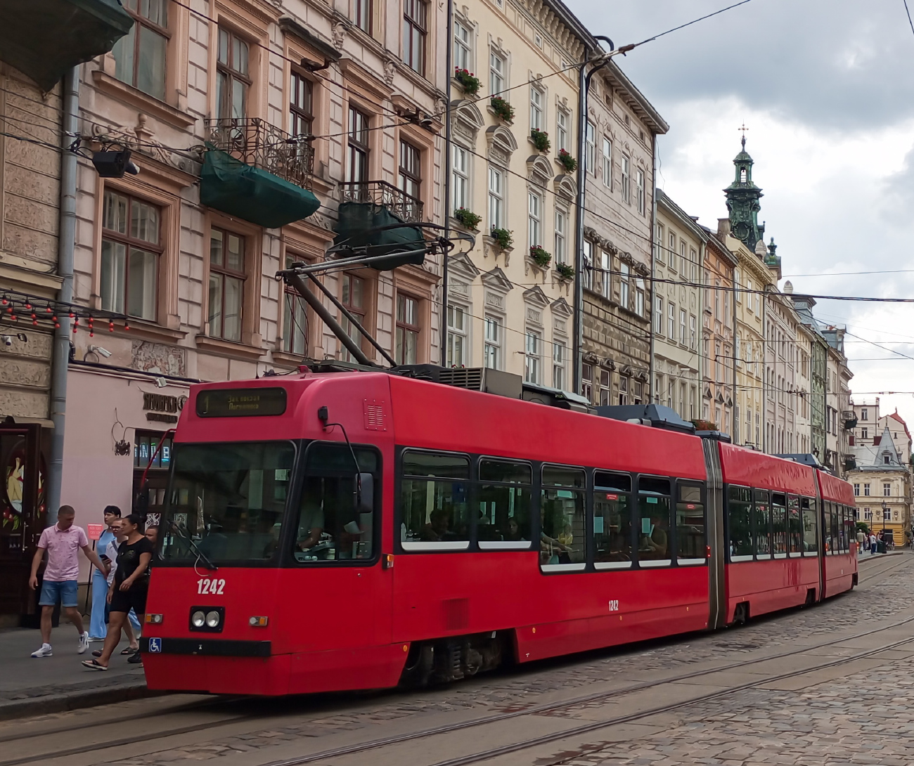 Львов, ACMV/ABB/Duewag Be 4/8 № 1242