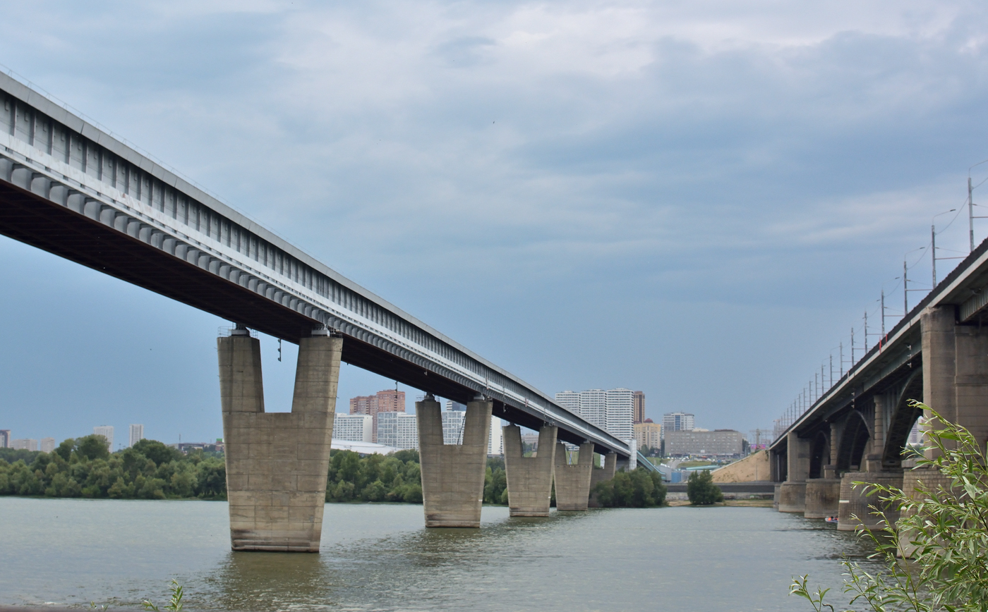 Новосибирск — Ленинская линия — метромост через Обь