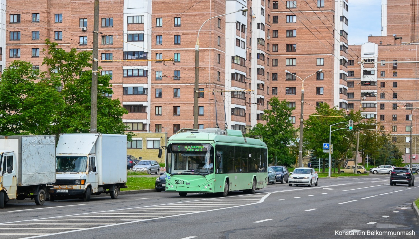 Минск, БКМ 32100D № 5033