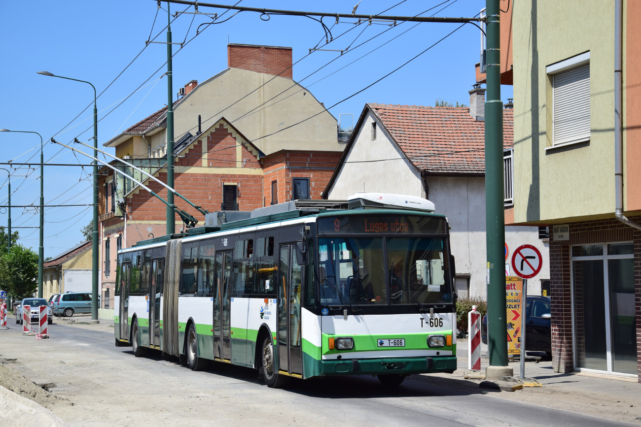 Szeged, Škoda 15Tr03/6 № T-606