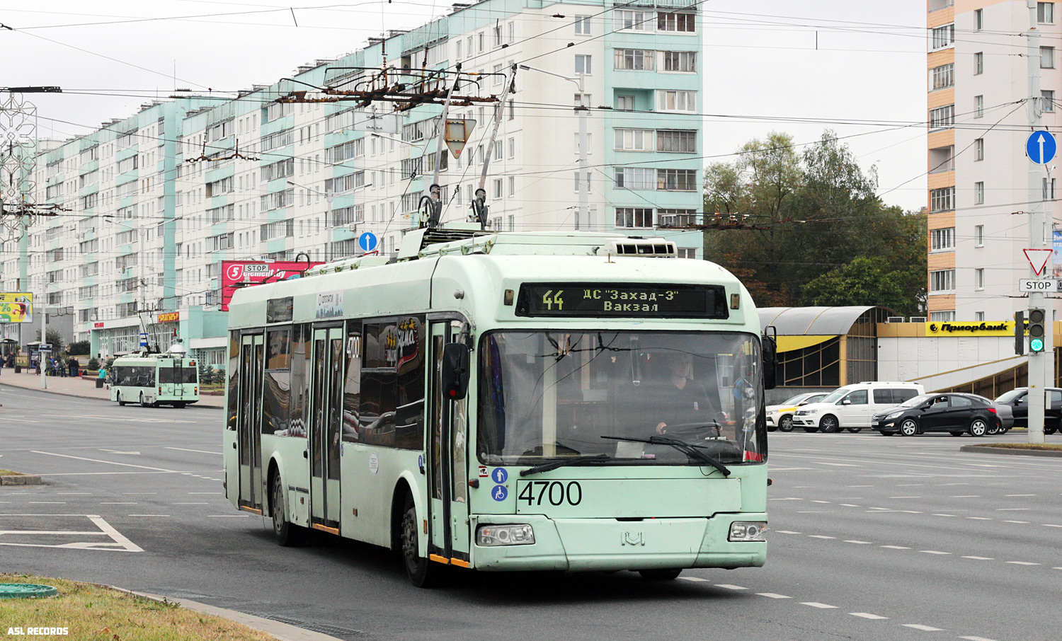 Минск, БКМ 321 № 4700