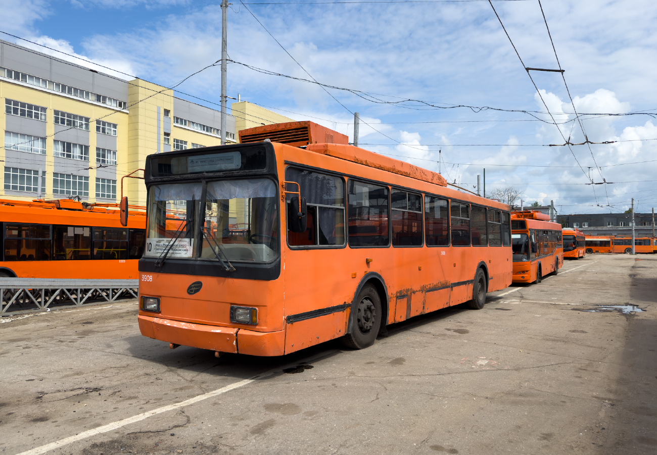 Нижний Новгород, ВМЗ-52981 № 3908