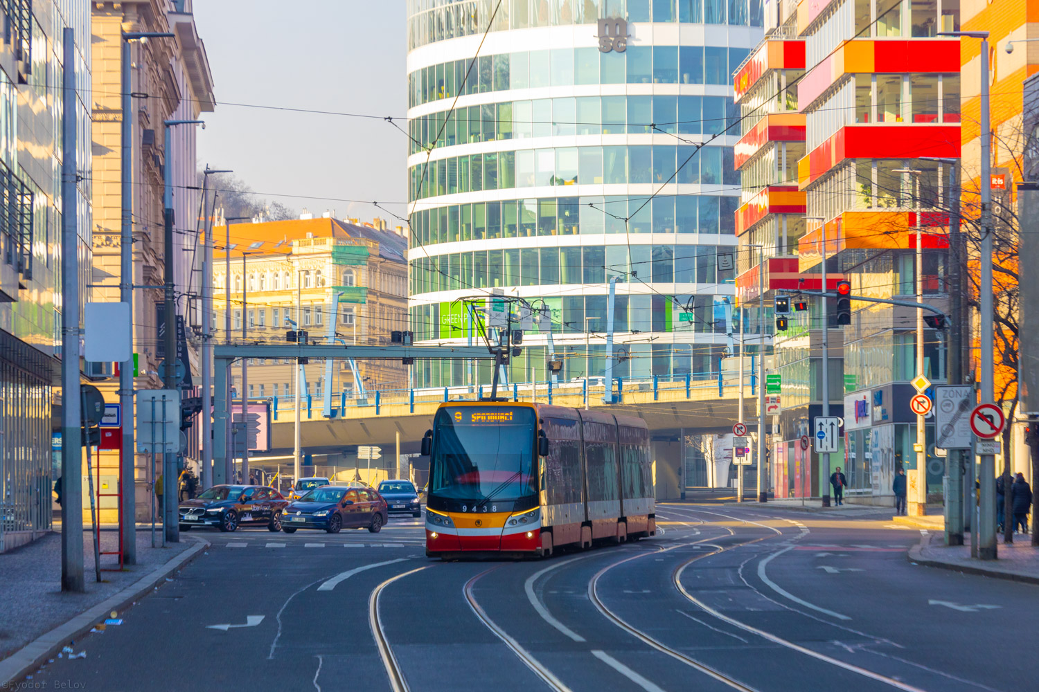 Прага, Škoda 15T7 ForCity Alfa Praha № 9438